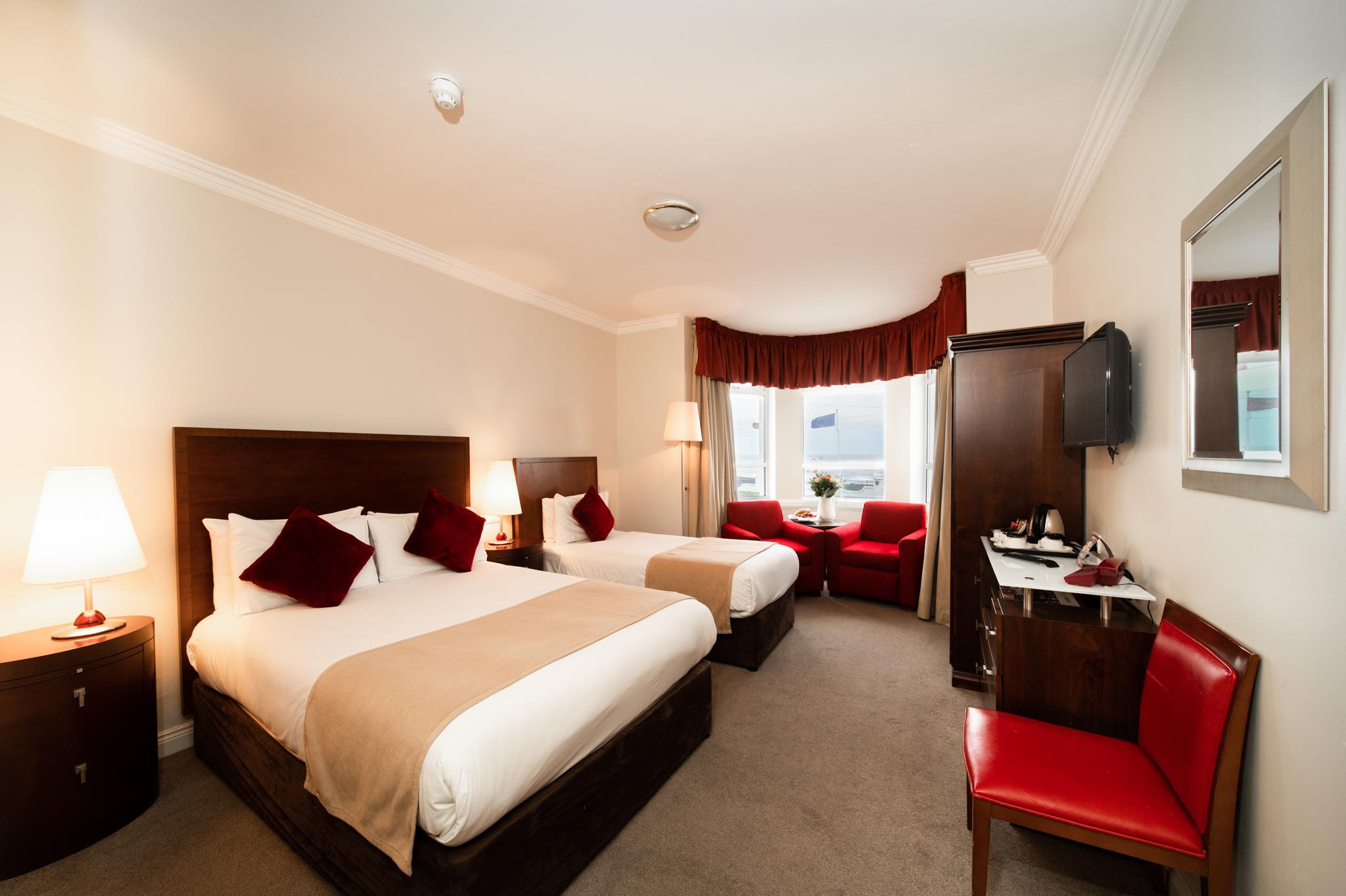 White Sands Hotel Портмарнок Экстерьер фото