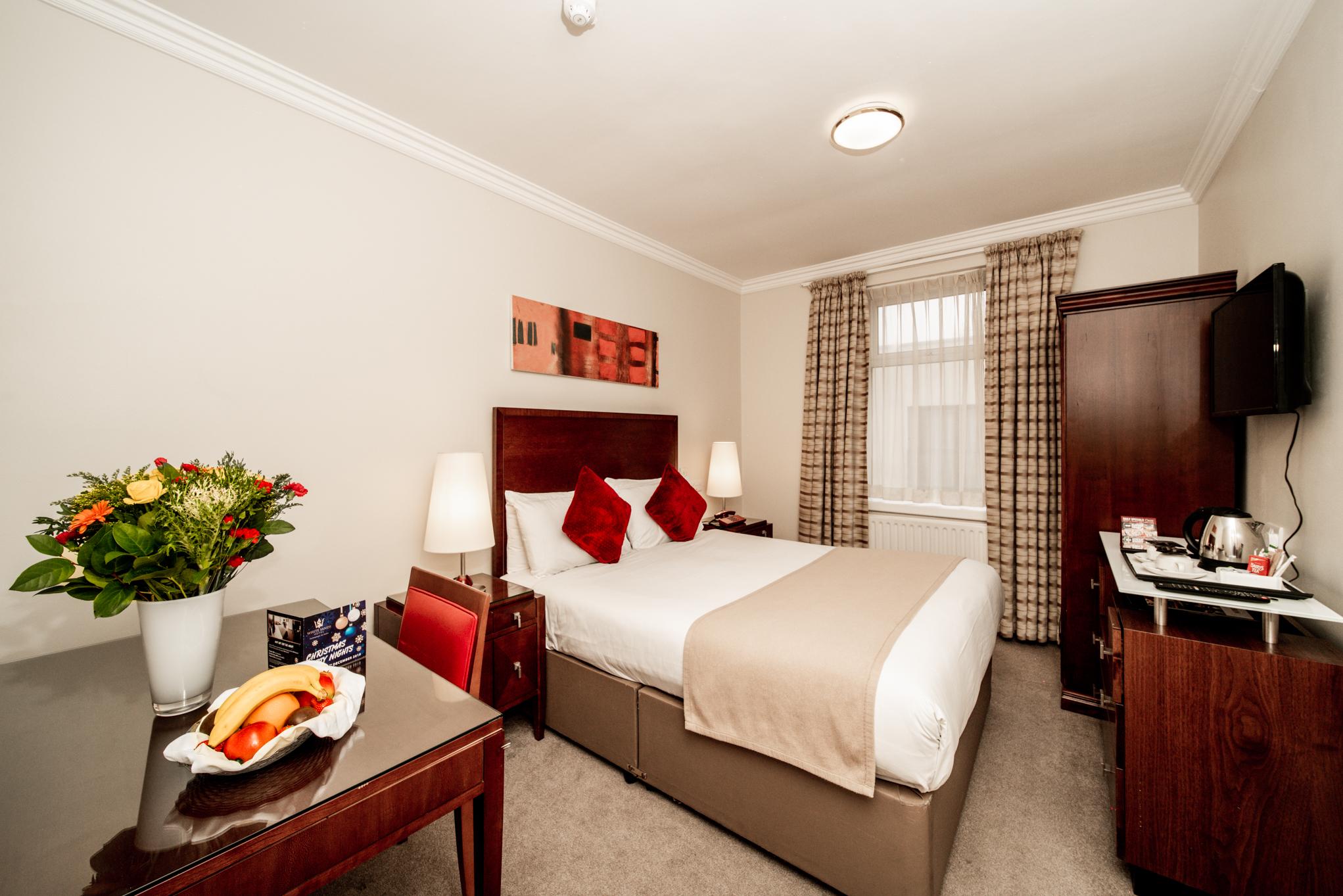 White Sands Hotel Портмарнок Экстерьер фото