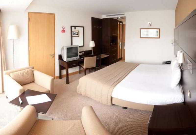 White Sands Hotel Портмарнок Экстерьер фото