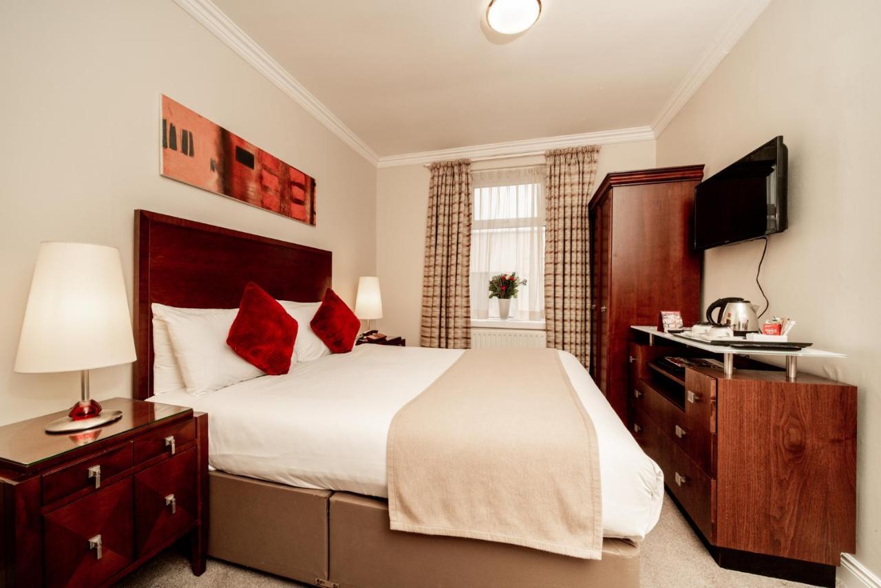 White Sands Hotel Портмарнок Экстерьер фото